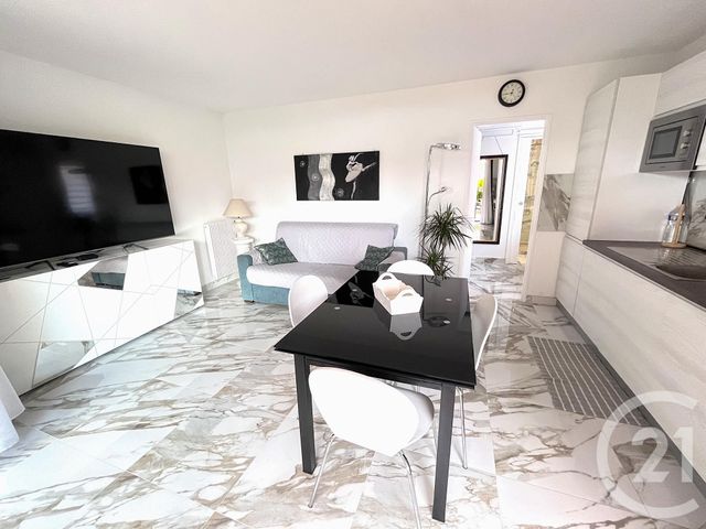 Appartement F2 à vendre - 2 pièces - 36 m2 - Roquebrune Cap Martin - 06 - PROVENCE-ALPES-COTE-D-AZUR