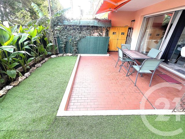 Appartement F2 à vendre - 2 pièces - 36 m2 - Roquebrune Cap Martin - 06 - PROVENCE-ALPES-COTE-D-AZUR