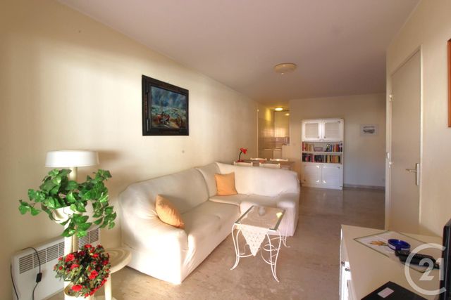 Appartement F2 à vendre - 2 pièces - 45 m2 - Roquebrune Cap Martin - 06 - PROVENCE-ALPES-COTE-D-AZUR
