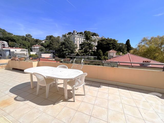 Appartement F2 à vendre - 2 pièces - 46 m2 - Menton - 06 - PROVENCE-ALPES-COTE-D-AZUR