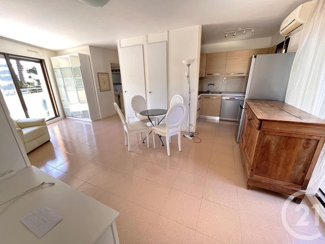 Appartement F2 à vendre - 2 pièces - 46 m2 - Menton - 06 - PROVENCE-ALPES-COTE-D-AZUR