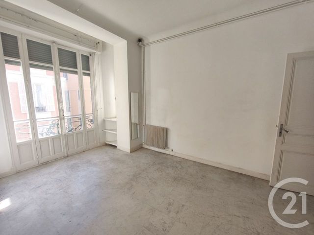 Appartement F4 à vendre - 5 pièces - 95,43 m2 - Beausoleil - 06 - PROVENCE-ALPES-COTE-D-AZUR