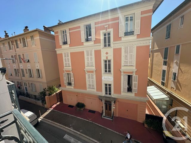 Appartement F4 à vendre - 5 pièces - 95,43 m2 - Beausoleil - 06 - PROVENCE-ALPES-COTE-D-AZUR