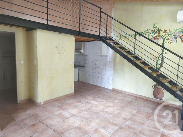 Afficher la photo en grand Appartement à vendre - 2 pièces - 38 m2 - Sospel - 06 - PROVENCE-ALPES-COTE-D-AZUR