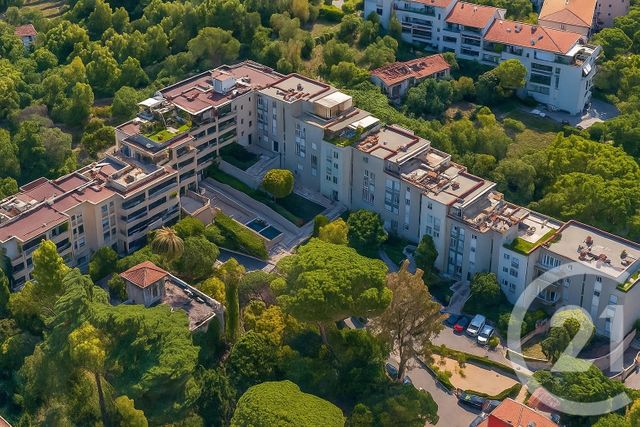 Appartement F1 à vendre - 1 pièce - 31,68 m2 - Vallauris - 06 - PROVENCE-ALPES-COTE-D-AZUR