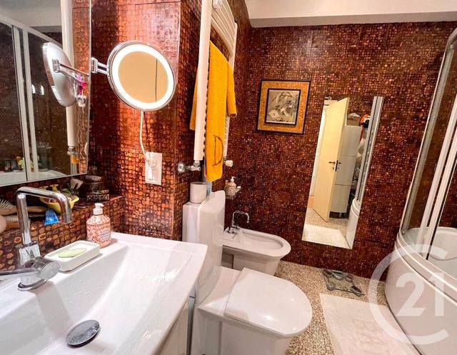 Appartement F3 à vendre - 3 pièces - 83,77 m2 - Menton - 06 - PROVENCE-ALPES-COTE-D-AZUR