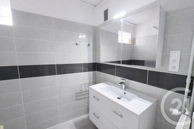 Appartement F2 &agrave; vendre - 2 pi&egrave;ces - 54 m2 - Roquebrune Cap Martin - 06 - PROVENCE-ALPES-COTE-D-AZUR