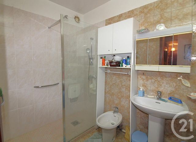Afficher la photo en grand Appartement F4 à vendre - 4 pièces - 103 m2 - Menton - 06 - PROVENCE-ALPES-COTE-D-AZUR