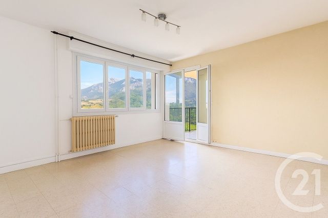 Appartement F4 à vendre - 4 pièces - 76,26 m2 - Menton - 06 - PROVENCE-ALPES-COTE-D-AZUR