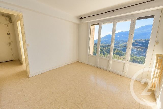 Appartement F4 à vendre - 4 pièces - 76,26 m2 - Menton - 06 - PROVENCE-ALPES-COTE-D-AZUR