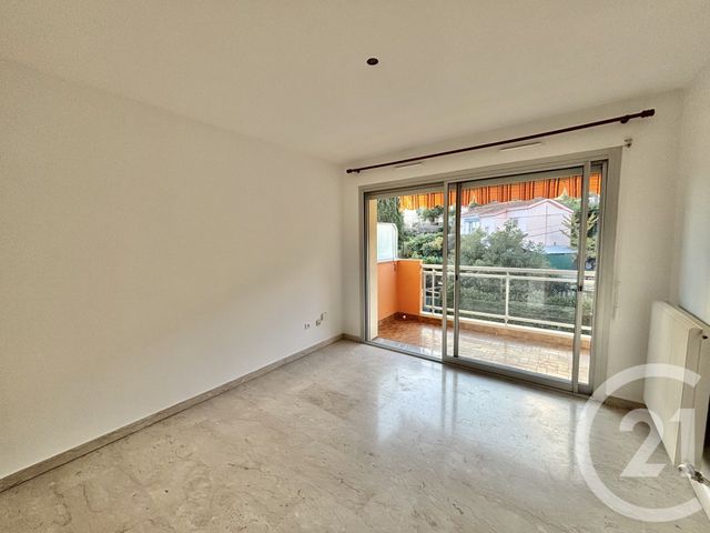 Appartement F1 à louer - 1 pièce - 26,29 m2 - Menton - 06 - PROVENCE-ALPES-COTE-D-AZUR