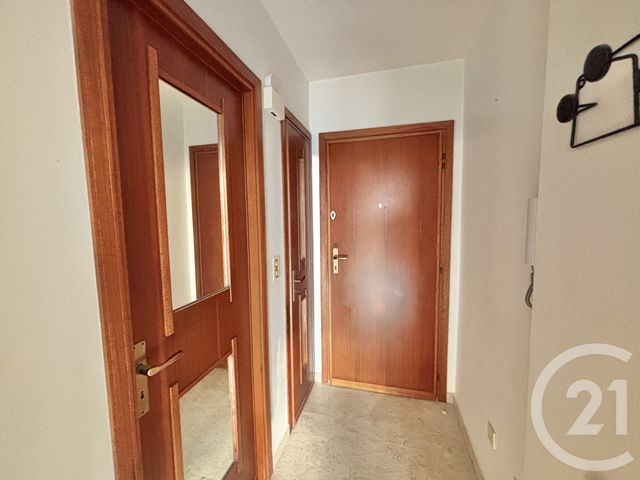 Appartement F1 à louer - 1 pièce - 26,29 m2 - Menton - 06 - PROVENCE-ALPES-COTE-D-AZUR