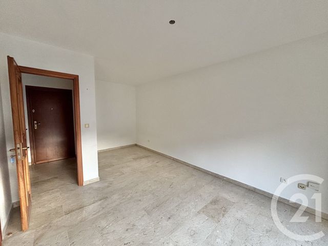 Appartement F1 à louer - 1 pièce - 26,29 m2 - Menton - 06 - PROVENCE-ALPES-COTE-D-AZUR