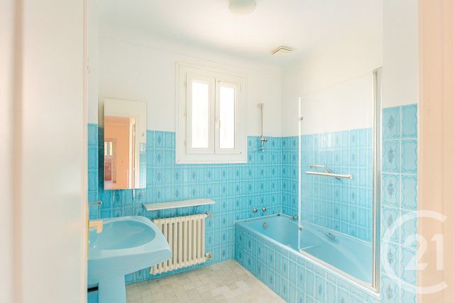 Maison à vendre - 8 pièces - 237,22 m2 - La Turbie - 06 - PROVENCE-ALPES-COTE-D-AZUR