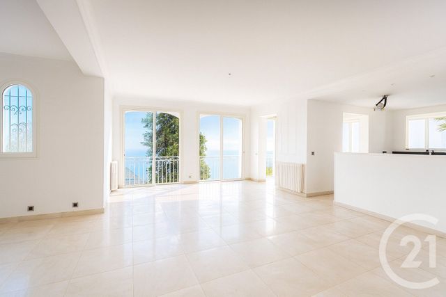 Maison à vendre - 8 pièces - 237,22 m2 - La Turbie - 06 - PROVENCE-ALPES-COTE-D-AZUR