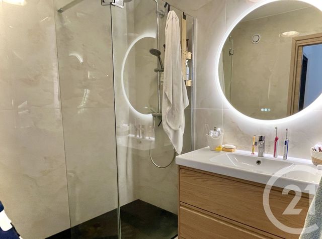 Appartement F3 à vendre - 3 pièces - 68,48 m2 - Menton - 06 - PROVENCE-ALPES-COTE-D-AZUR