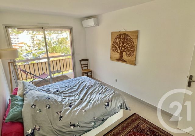 Appartement F3 à vendre - 3 pièces - 68,48 m2 - Menton - 06 - PROVENCE-ALPES-COTE-D-AZUR