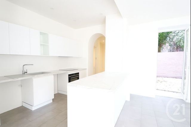 Appartement F6 &agrave; louer - 6 pi&egrave;ces - 154,89 m2 - Nice - 06 - PROVENCE-ALPES-COTE-D-AZUR