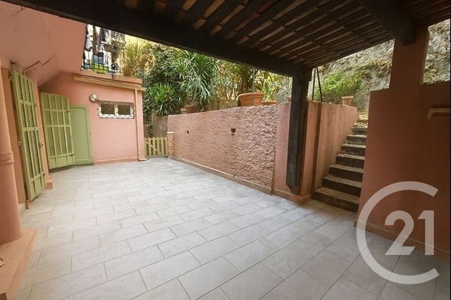 Appartement F6 &agrave; louer - 6 pi&egrave;ces - 154,89 m2 - Nice - 06 - PROVENCE-ALPES-COTE-D-AZUR