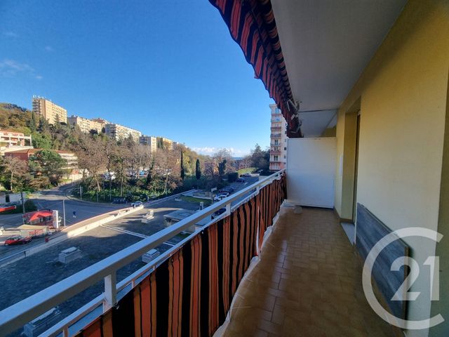 Appartement &agrave; vendre - 4 pi&egrave;ces - 66,91 m2 - Menton - 06 - PROVENCE-ALPES-COTE-D-AZUR