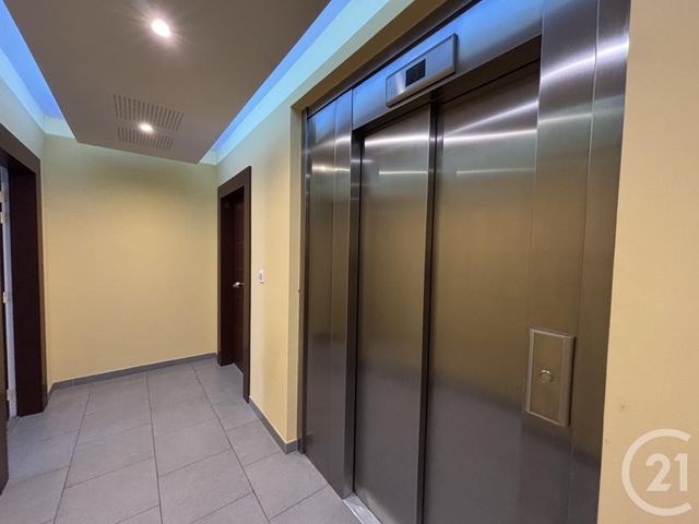 Appartement F2 &agrave; louer - 2 pi&egrave;ces - 43,01 m2 - Menton - 06 - PROVENCE-ALPES-COTE-D-AZUR