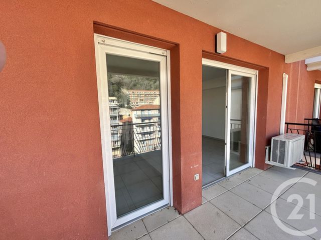 Appartement F2 &agrave; louer - 2 pi&egrave;ces - 43,01 m2 - Menton - 06 - PROVENCE-ALPES-COTE-D-AZUR