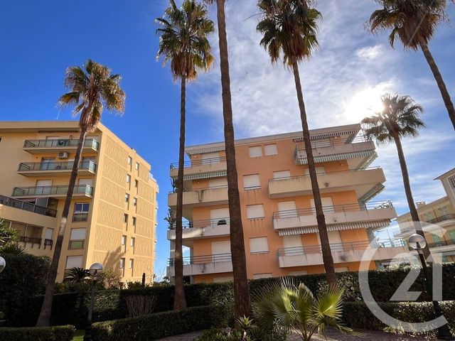 Appartement Studio &agrave; vendre - 1 pi&egrave;ce - 30,08 m2 - Roquebrune Cap Martin - 06 - PROVENCE-ALPES-COTE-D-AZUR