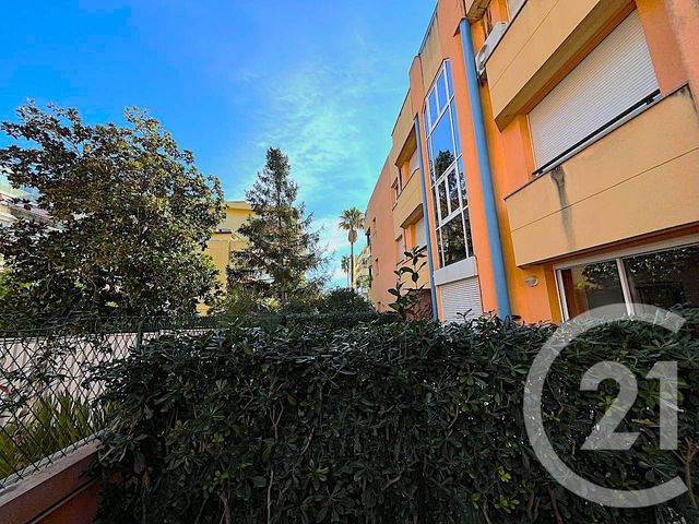 Appartement Studio &agrave; vendre - 1 pi&egrave;ce - 30,08 m2 - Roquebrune Cap Martin - 06 - PROVENCE-ALPES-COTE-D-AZUR