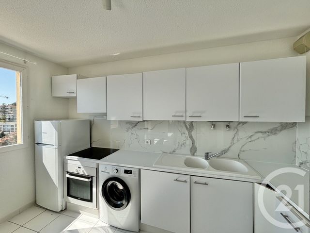 Appartement F2 &agrave; louer - 2 pi&egrave;ces - 41,70 m2 - Roquebrune Cap Martin - 06 - PROVENCE-ALPES-COTE-D-AZUR