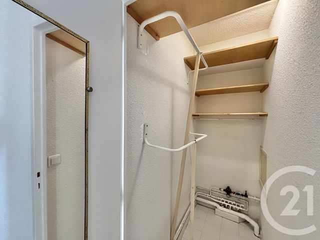 Appartement F2 &agrave; louer - 2 pi&egrave;ces - 41,70 m2 - Roquebrune Cap Martin - 06 - PROVENCE-ALPES-COTE-D-AZUR