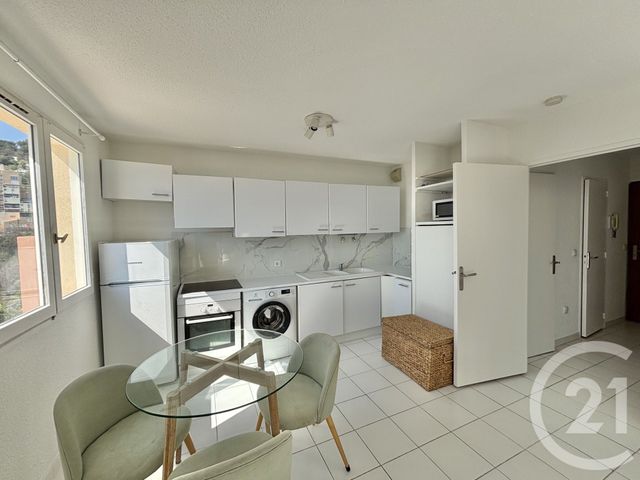 Appartement F2 &agrave; louer - 2 pi&egrave;ces - 41,70 m2 - Roquebrune Cap Martin - 06 - PROVENCE-ALPES-COTE-D-AZUR