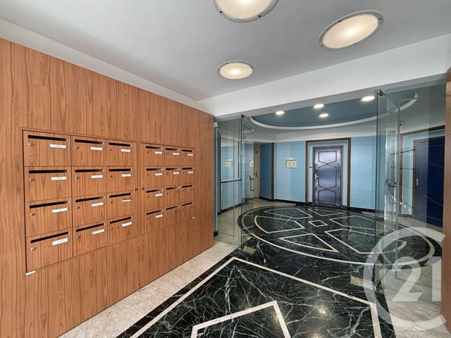 Appartement F2 &agrave; louer - 3 pi&egrave;ces - 52,35 m2 - Nice - 06 - PROVENCE-ALPES-COTE-D-AZUR