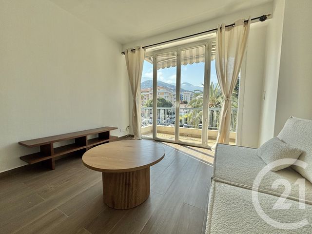 Appartement F2 &agrave; louer - 2 pi&egrave;ces - 31,38 m2 - Menton - 06 - PROVENCE-ALPES-COTE-D-AZUR