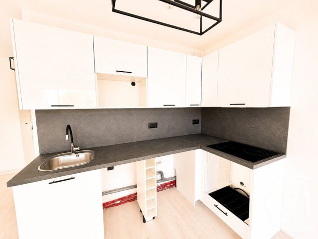 Appartement Studio &agrave; louer - 1 pi&egrave;ce - 30,37 m2 - La Turbie - 06 - PROVENCE-ALPES-COTE-D-AZUR