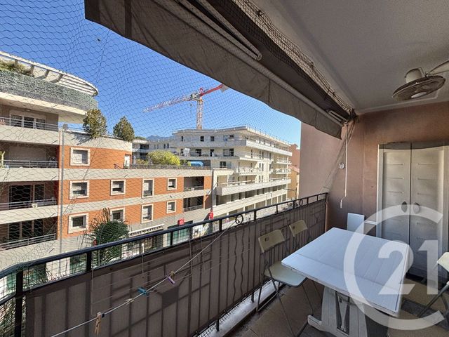 Appartement F2 &agrave; louer - 2 pi&egrave;ces - 38,65 m2 - Roquebrune Cap Martin - 06 - PROVENCE-ALPES-COTE-D-AZUR