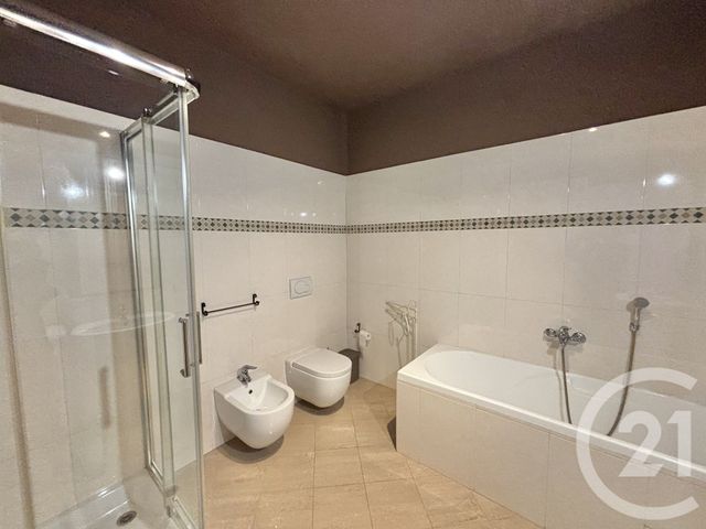 Appartement F2 &agrave; louer - 2 pi&egrave;ces - 59,10 m2 - Roquebrune Cap Martin - 06 - PROVENCE-ALPES-COTE-D-AZUR