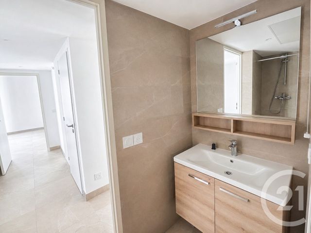 Appartement F3 &agrave; vendre - 3 pi&egrave;ces - 59 m2 - Roquebrune Cap Martin - 06 - PROVENCE-ALPES-COTE-D-AZUR