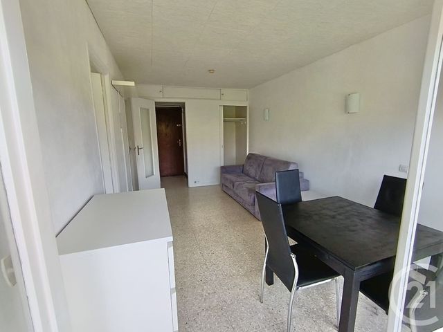 Appartement F1 &agrave; louer - 1 pi&egrave;ce - 26,34 m2 - Roquebrune Cap Martin - 06 - PROVENCE-ALPES-COTE-D-AZUR