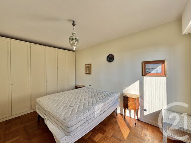 Appartement F3 &agrave; louer - 3 pi&egrave;ces - 71,77 m2 - Menton - 06 - PROVENCE-ALPES-COTE-D-AZUR
