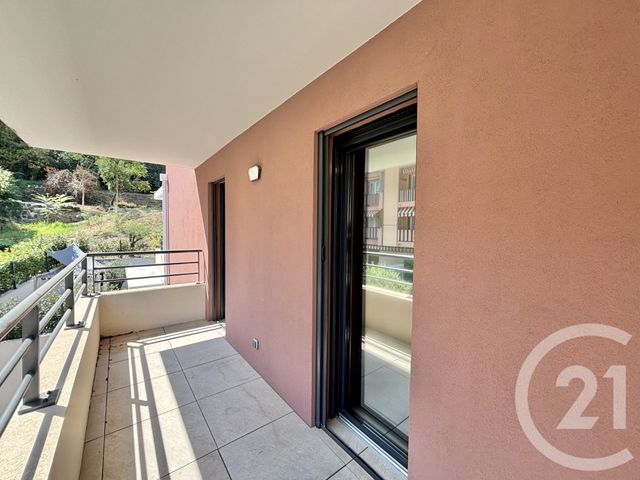 Appartement F3 &agrave; louer - 3 pi&egrave;ces - 55,21 m2 - Roquebrune Cap Martin - 06 - PROVENCE-ALPES-COTE-D-AZUR