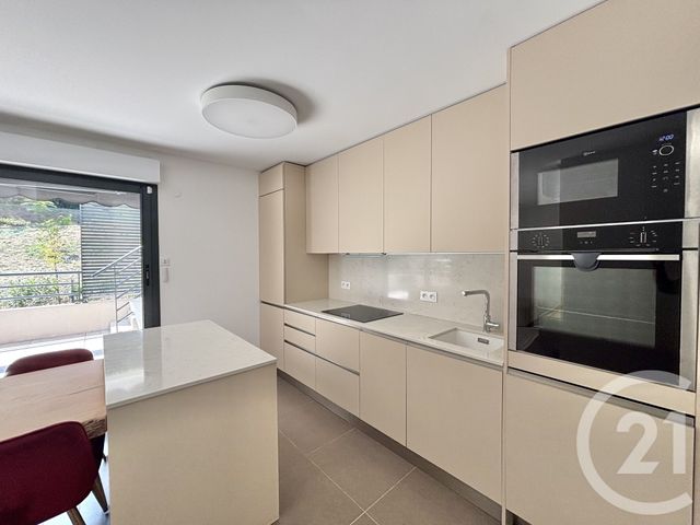 Appartement F3 &agrave; louer - 3 pi&egrave;ces - 55,21 m2 - Roquebrune Cap Martin - 06 - PROVENCE-ALPES-COTE-D-AZUR
