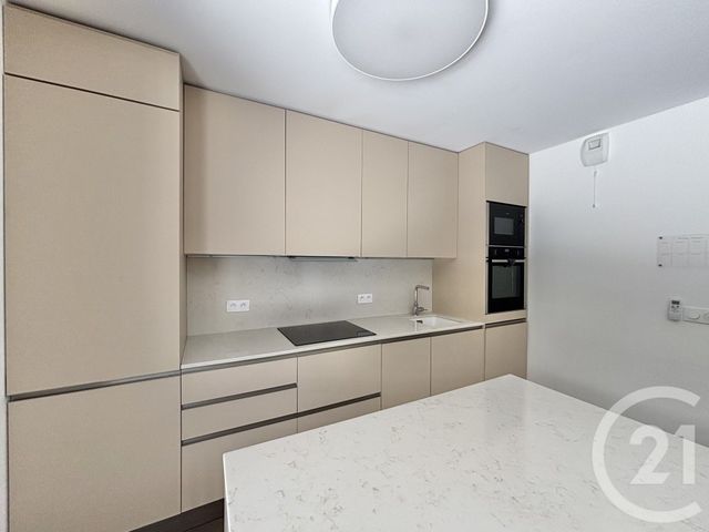 Appartement F3 &agrave; louer - 3 pi&egrave;ces - 55,21 m2 - Roquebrune Cap Martin - 06 - PROVENCE-ALPES-COTE-D-AZUR
