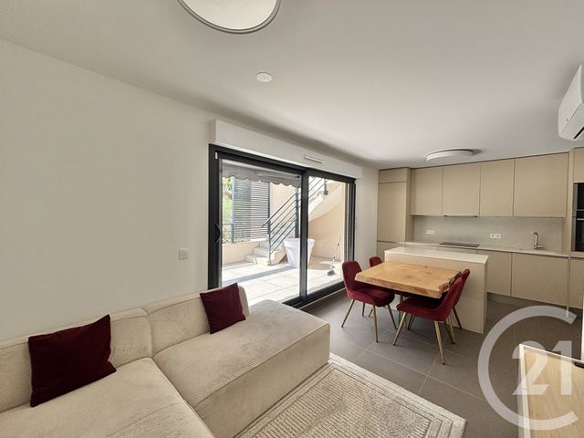 Appartement F3 &agrave; louer - 3 pi&egrave;ces - 55,21 m2 - Roquebrune Cap Martin - 06 - PROVENCE-ALPES-COTE-D-AZUR