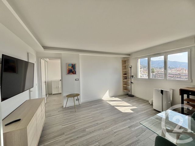 Appartement F2 &agrave; louer - 2 pi&egrave;ces - 42,74 m2 - Menton - 06 - PROVENCE-ALPES-COTE-D-AZUR