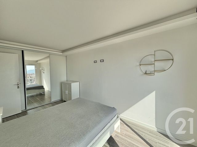 Appartement F2 &agrave; louer - 2 pi&egrave;ces - 42,74 m2 - Menton - 06 - PROVENCE-ALPES-COTE-D-AZUR