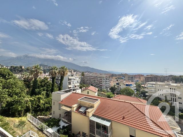 Appartement F2 &agrave; louer - 2 pi&egrave;ces - 42,74 m2 - Menton - 06 - PROVENCE-ALPES-COTE-D-AZUR