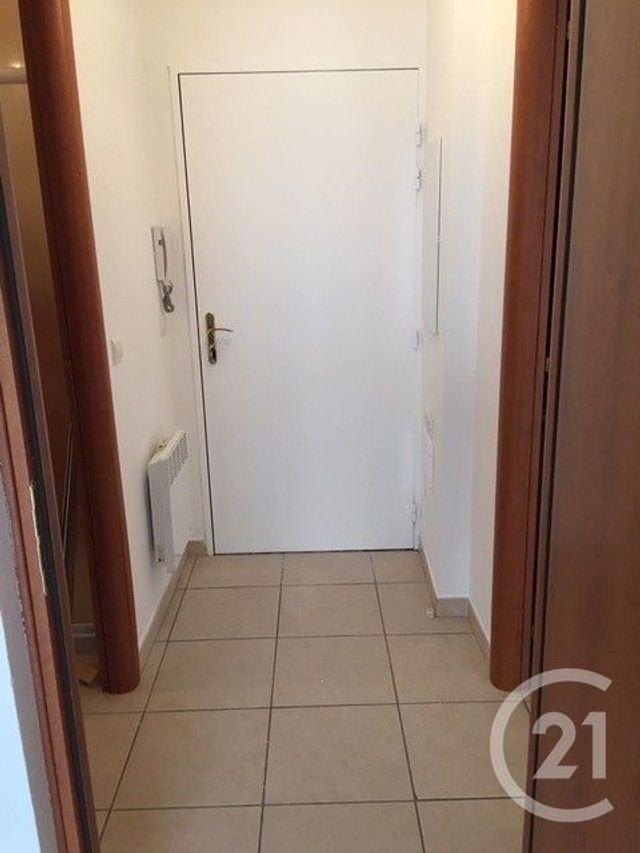 Appartement F2 &agrave; louer - 2 pi&egrave;ces - 36,86 m2 - Roquebrune Cap Martin - 06 - PROVENCE-ALPES-COTE-D-AZUR