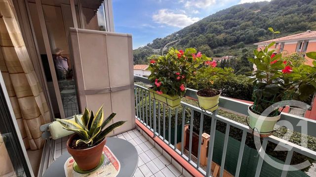 Appartement F3 &agrave; vendre - 3 pi&egrave;ces - 54,14 m2 - Menton - 06 - PROVENCE-ALPES-COTE-D-AZUR