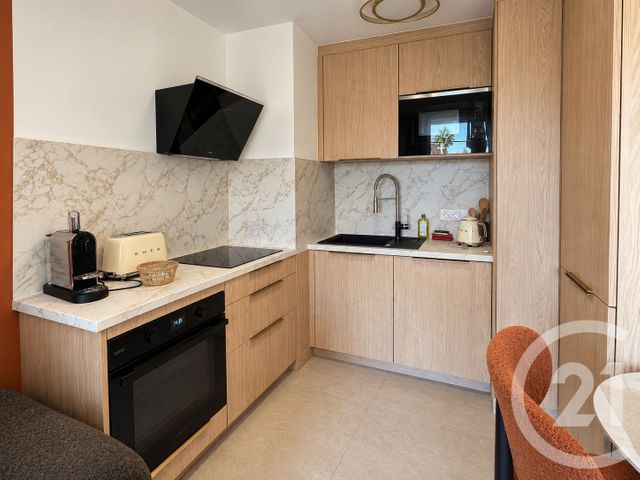 Appartement &agrave; vendre - 2 pi&egrave;ces - 38 m2 - Roquebrune Cap Martin - 06 - PROVENCE-ALPES-COTE-D-AZUR