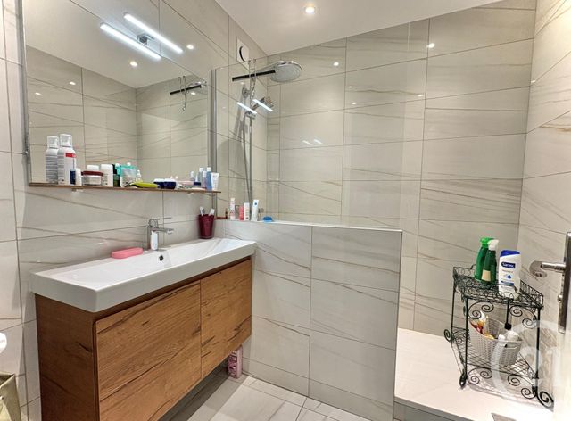 Appartement &agrave; vendre - 3 pi&egrave;ces - 73 m2 - Menton - 06 - PROVENCE-ALPES-COTE-D-AZUR